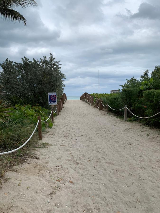 Dream Studio On The Beach Apartment Miami Beach Exterior photo